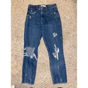 Abercrombie & Fitch High Rise Mom Jeans Size 27/4R